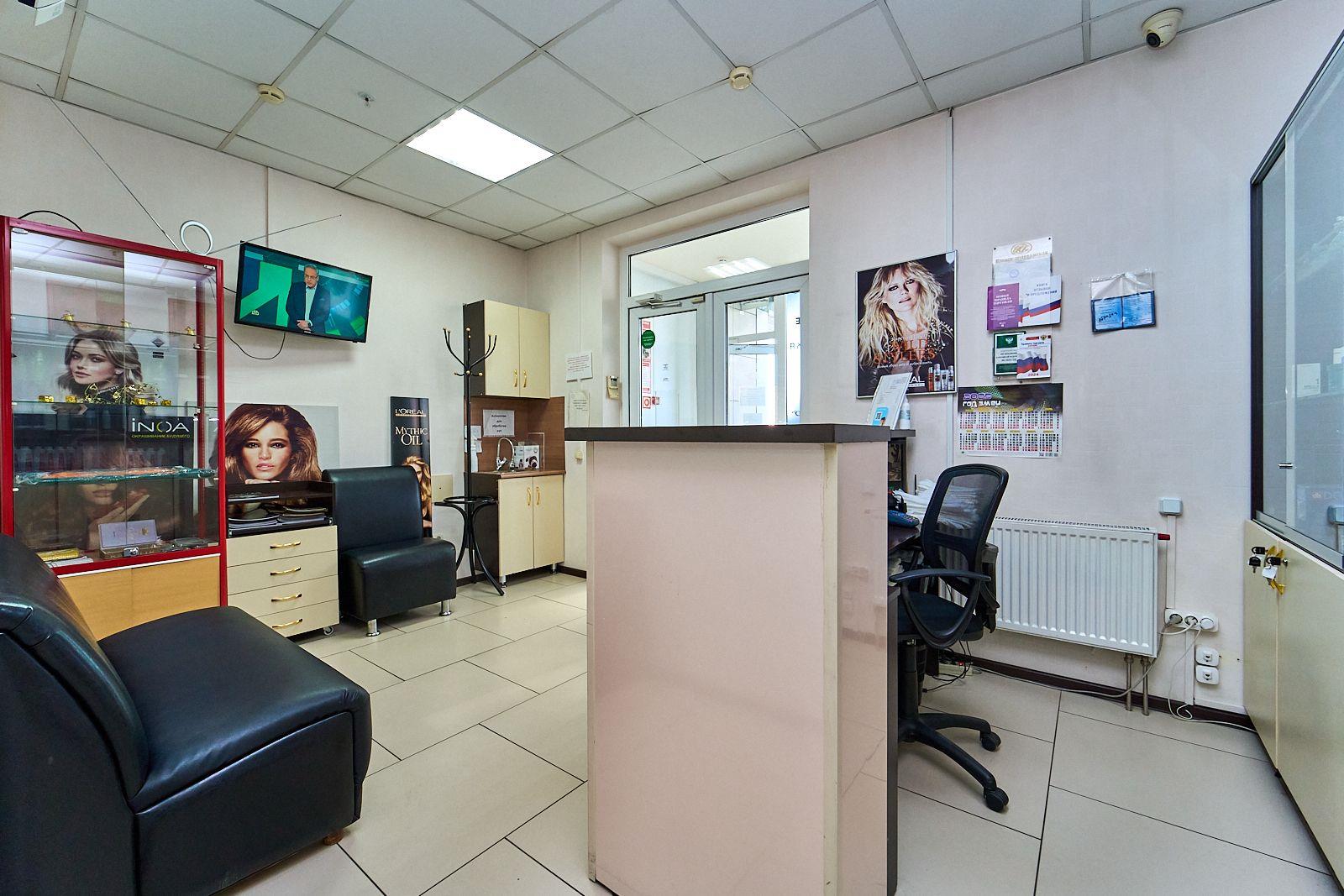 Фото №8: Коммерция 166 м² - Краснодар, Центральный внутригородской округ, Западный внутригородской округ, мкр. Центральный, ул. Кубанская набережная, 37