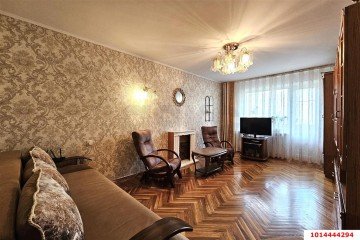 Фото №1: 3-комнатная квартира 72 м² - Краснодар, мкр. Комсомольский, ул. Сормовская, 177