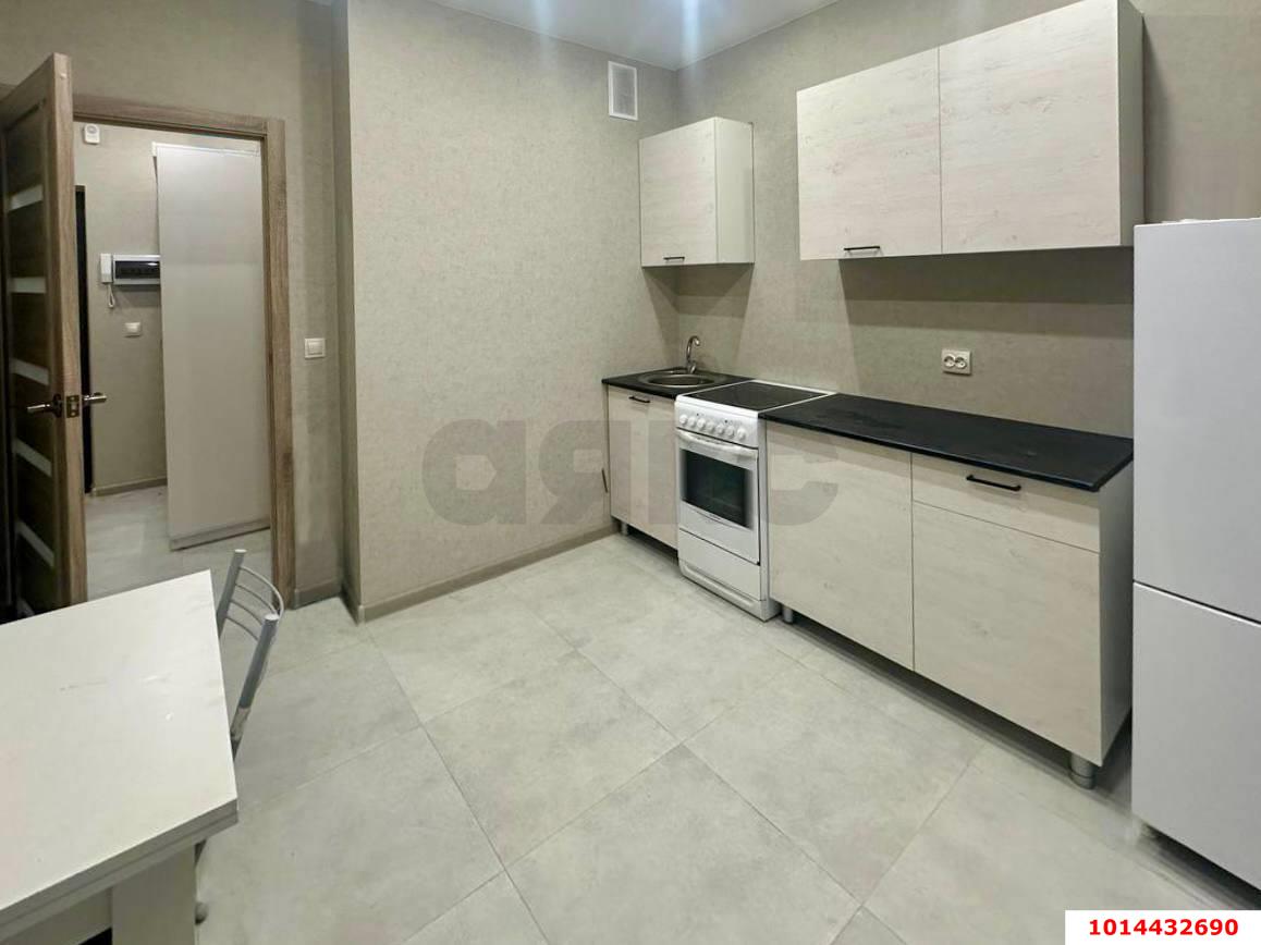 Фото №2: 1-комнатная квартира 40 м² - Краснодар, жилой комплекс Квартет, ул. имени Снесарева, 10