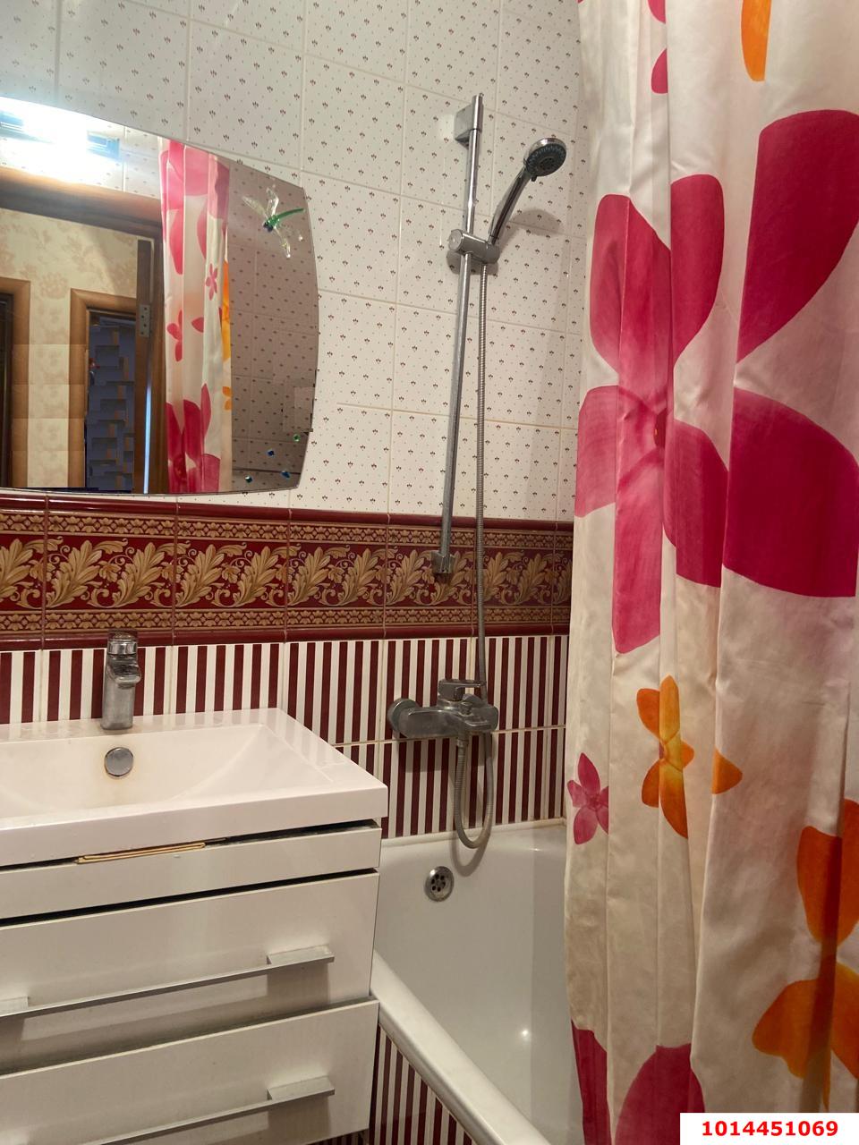 Фото №12: 2-комнатная квартира 42 м² - Краснодар, Краевая Клиническая Больница, ул. 1 Мая, 208