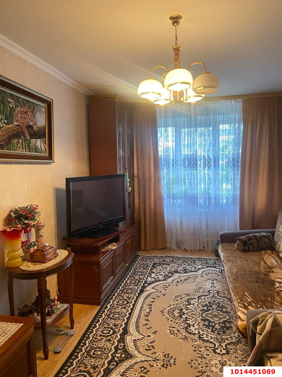 Фото №1: 2-комнатная квартира 42 м² - Краснодар, Краевая Клиническая Больница, ул. 1 Мая, 208