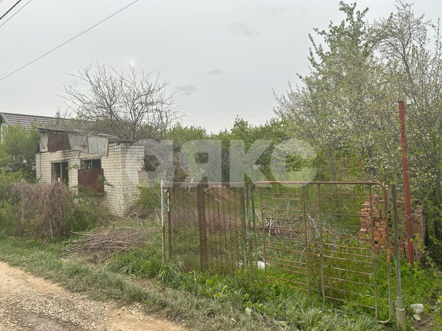 Фото №1: Земельный участок под ИЖС 5 сот. - Армавир, СНТ Луч, пр-д Изумрудный