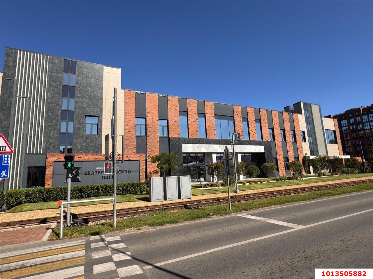 Фото №9: Торговое помещение 1345 м² - Краснодар, Фестивальный, ул. Круговая, 4/1