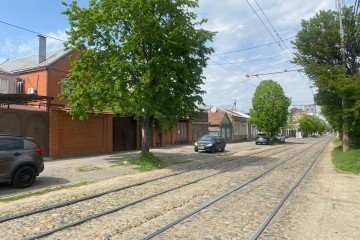 Фото №2: Отдельное здание 380 м² - Краснодар, мкр. Центральный, ул. Садовая, 81/1