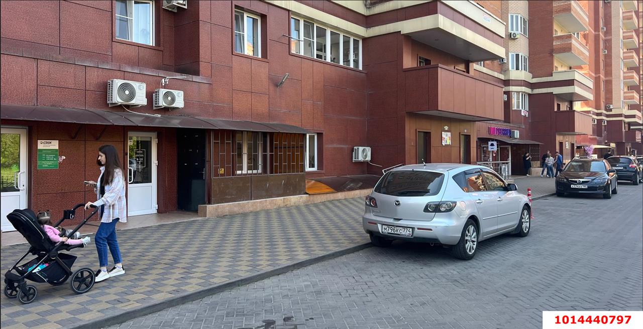 Фото №6: Торговое помещение 74 м² - Краснодар, жилой комплекс Смоленский, ул. Восточно-Кругликовская, 30/2