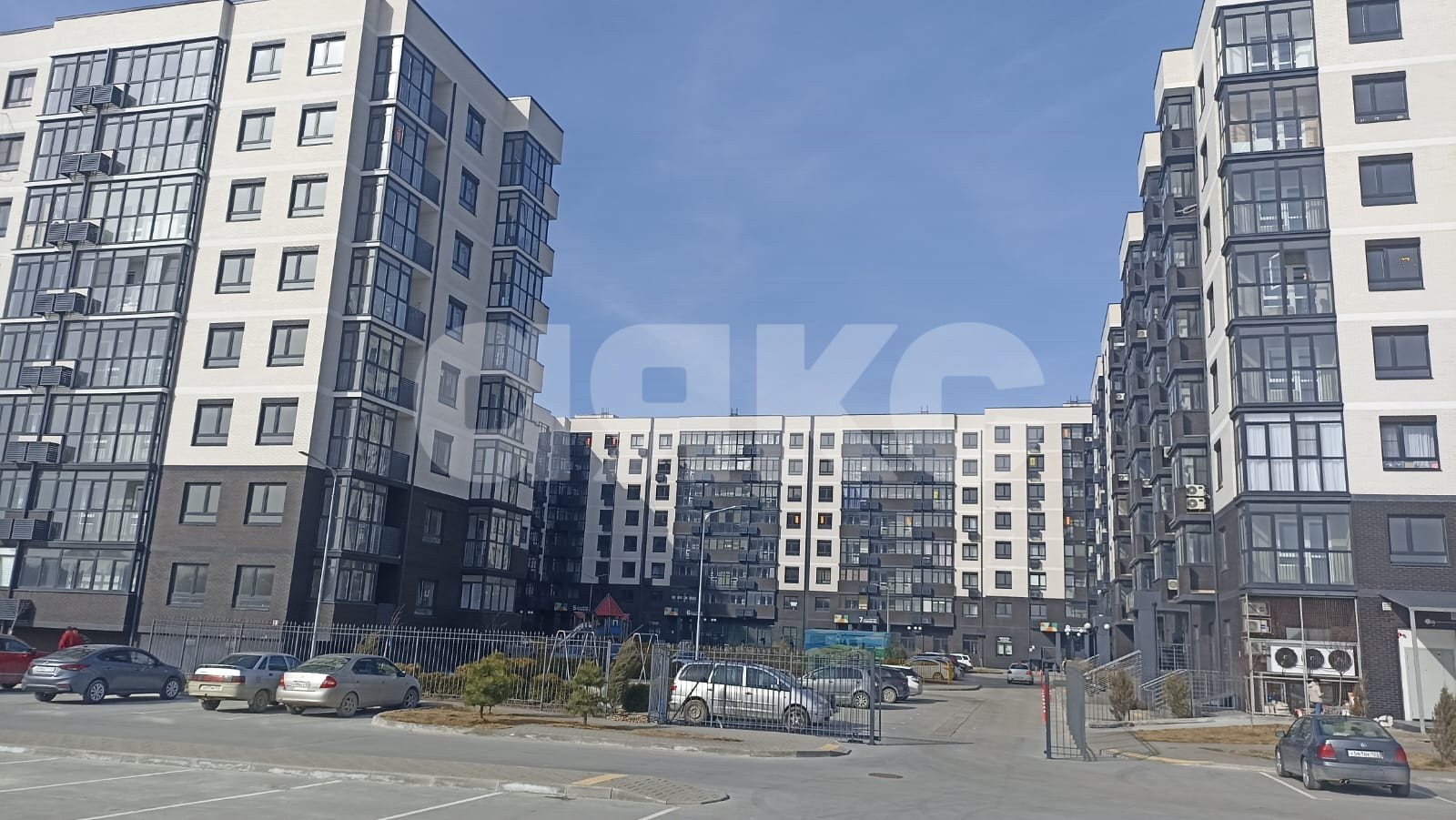 Фото №2: 2-комнатная квартира 64 м² - Темрюк, ул. Дальняя, 30