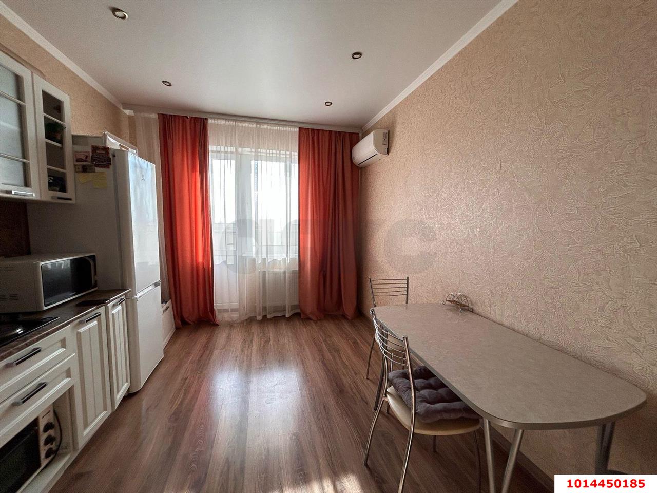 Фото №2: 2-комнатная квартира 73 м² - Краснодар, жилой комплекс Солнечный Парк, ул. имени Симиренко, 37к1