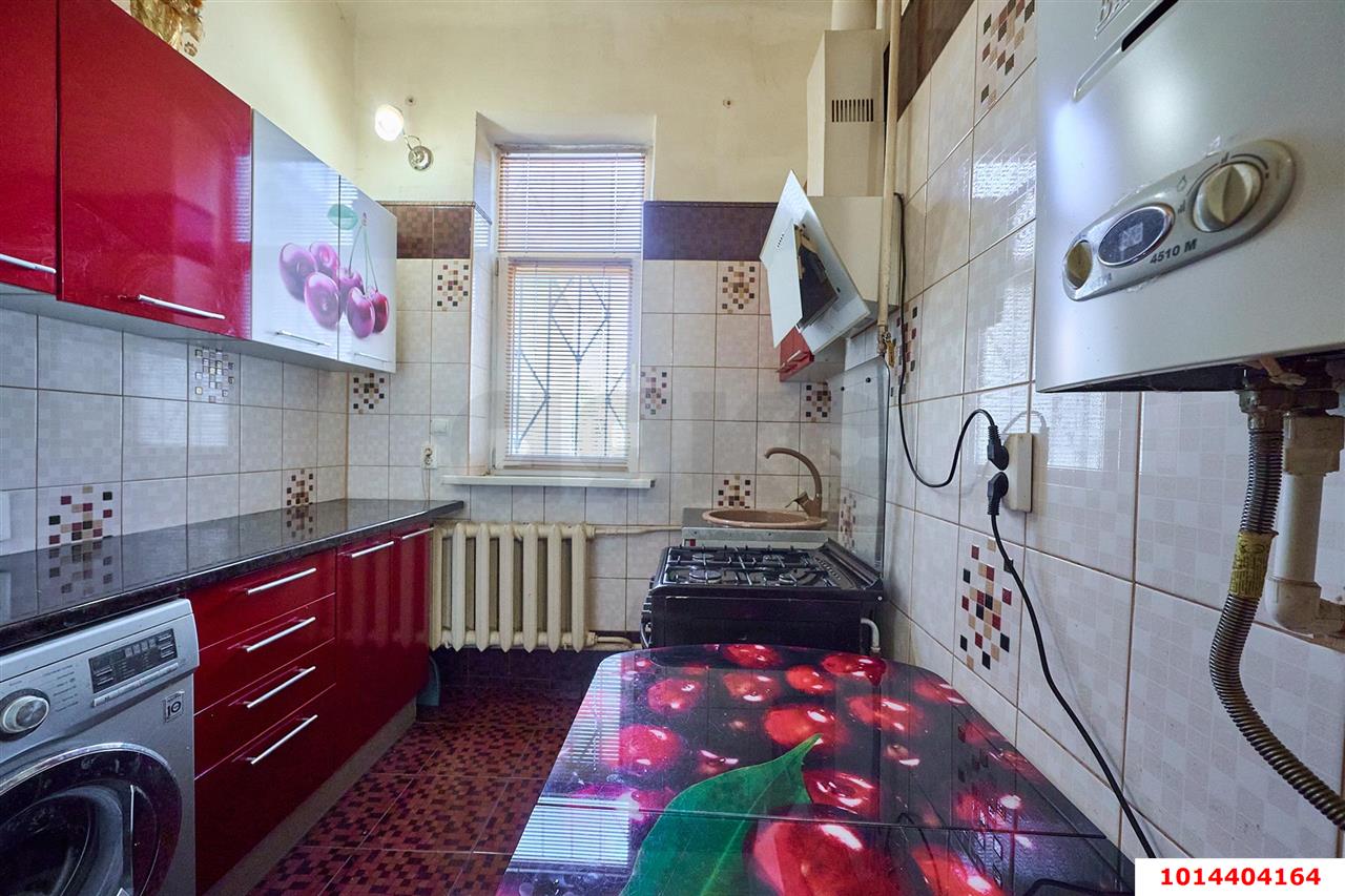 Фото №1: 3-комнатная квартира 69 м² - Краснодар, Центральный внутригородской округ, мкр. 40 лет Победы, ул. Выставочная, 5