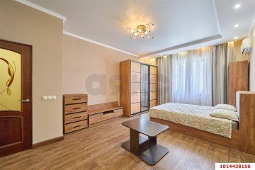 Фото №1: 1-комнатная квартира 52 м² - Краснодар, мкр. Солнечный, ул. Казбекская, 17