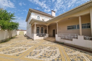 Фото №1: Дом 287 м² - Краснодар, ж/м Пашковский, ул. Кирова, 266