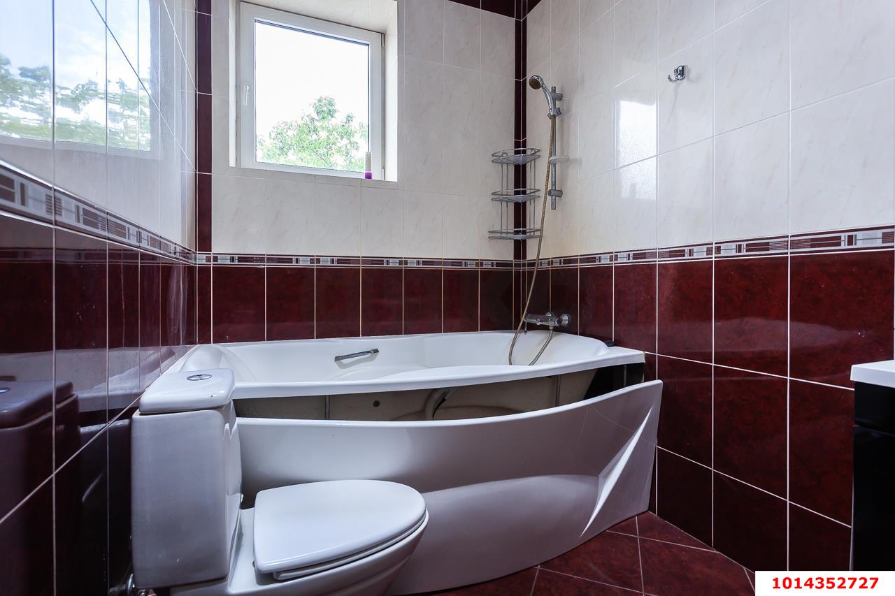 Фото №11: Дом 346 м² + 4 сот. - Краснодар, Прикубанский внутригородской округ, Завод Радиоизмерительных Приборов, п. Калинино, ул. Рощинская, 51