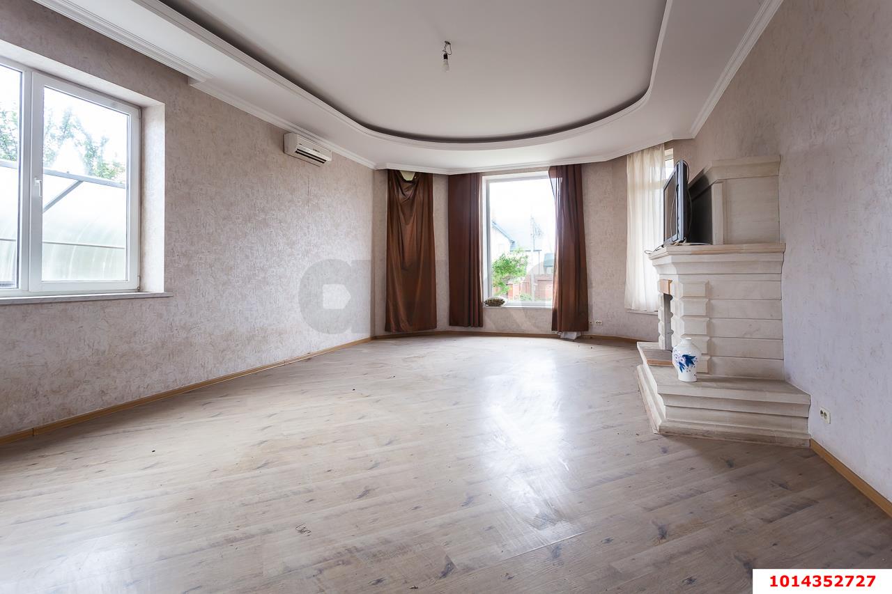 Фото №7: Дом 346 м² + 4 сот. - Краснодар, Прикубанский внутригородской округ, Завод Радиоизмерительных Приборов, п. Калинино, ул. Рощинская, 51