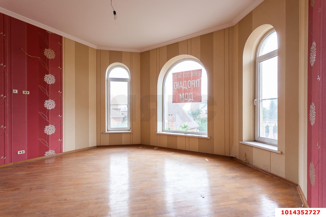 Фото №8: Дом 346 м² + 4 сот. - Краснодар, Прикубанский внутригородской округ, Завод Радиоизмерительных Приборов, п. Калинино, ул. Рощинская, 51