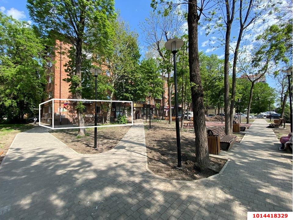 Фото №3: Торговое помещение 132 м² - Краснодар, Черёмушки, ул. Бургасская, 43