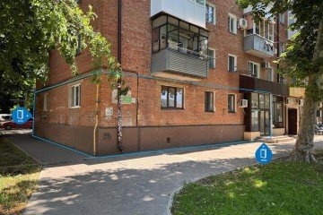 Фото №1: Торговое помещение 132 м² - Краснодар, мкр. Черёмушки, ул. Бургасская, 43