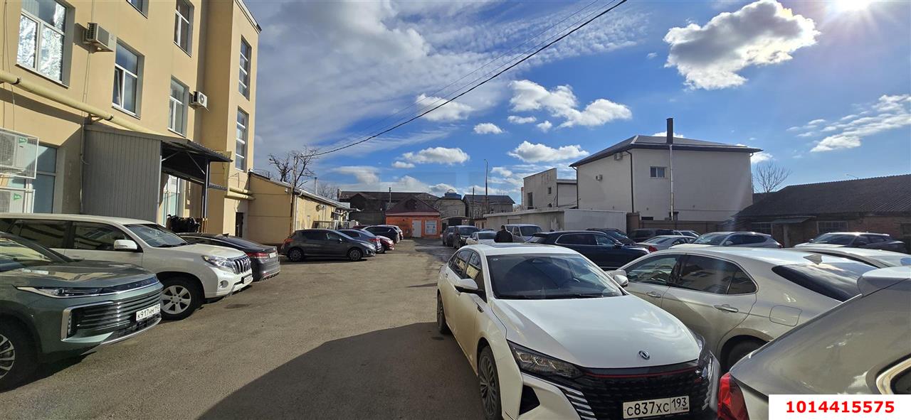 Фото №2: Отдельное здание 1305 м² - Краснодар, Покровка, ул. Северная, 510