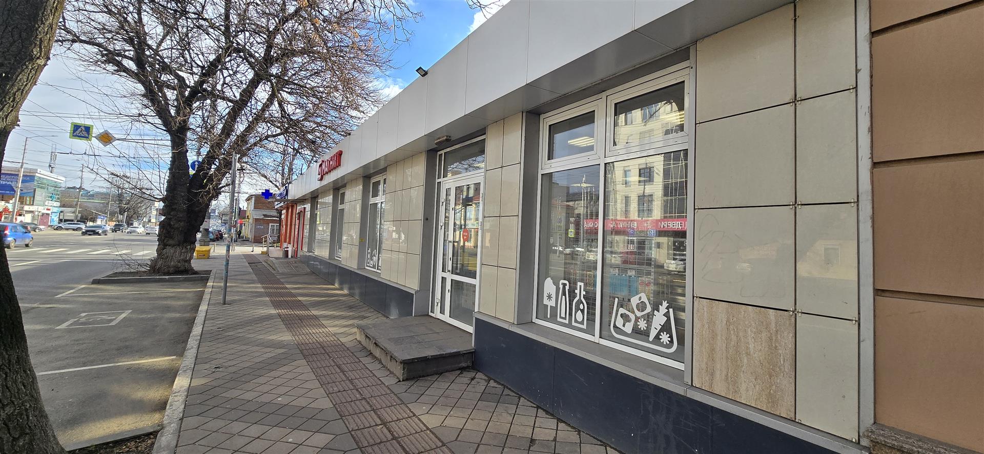 Фото №9: Коммерция 1304 м² - Краснодар, Центральный внутригородской округ, мкр. Покровка, ул. Северная, 510