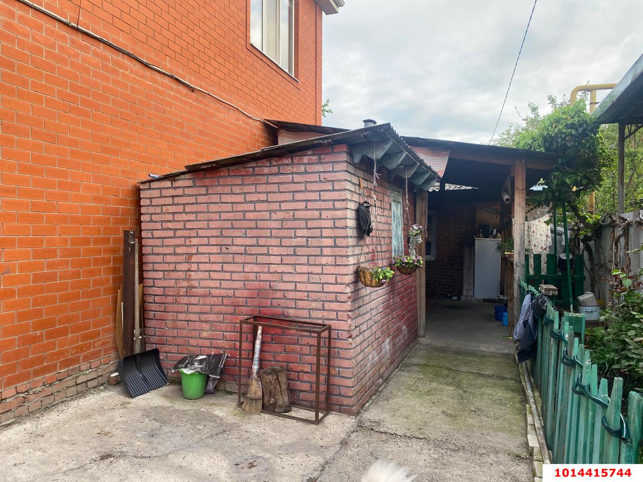 Фото №2: Часть дома 42 м² + 1.02 сот. - Краснодар, Центральный, ул. Кутузова, 42