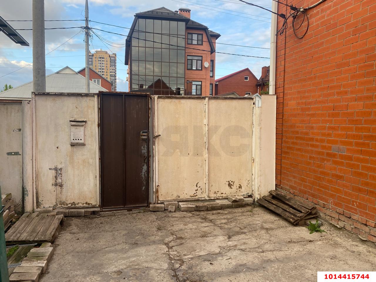 Фото №3: Часть дома 42 м² + 1.02 сот. - Краснодар, Центральный, ул. Кутузова, 42