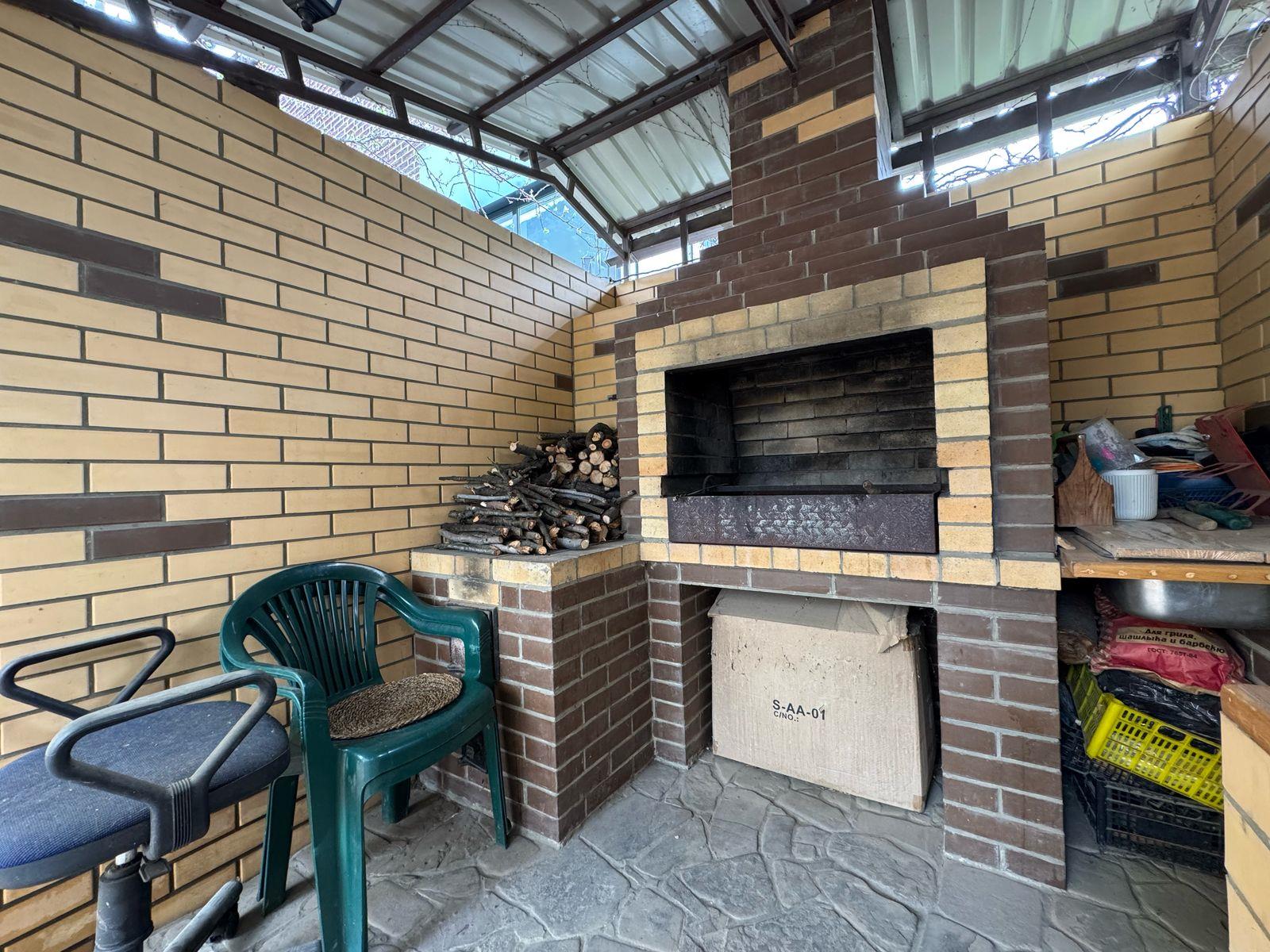 Фото №3: Дом 248 м² + 4.23 сот. - Краснодар, Центральный внутригородской округ, мкр. Черёмушки, ул. Кубанская, 61