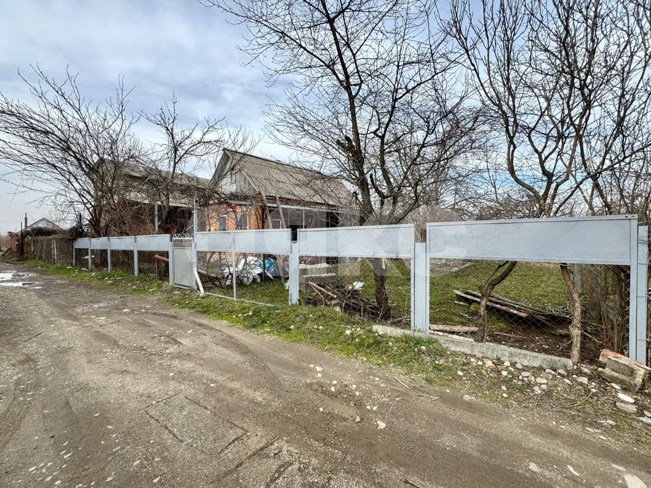 Фото №2: Дом 32 м² + 5 сот. - СНТ Буровик, пр-д 4-й