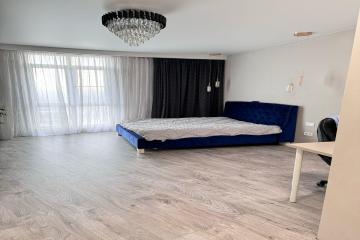 Фото №3: 2-комнатная квартира 89 м² - Краснодар, мкр. Черёмушки, ул. Вишняковой, 1/23к2