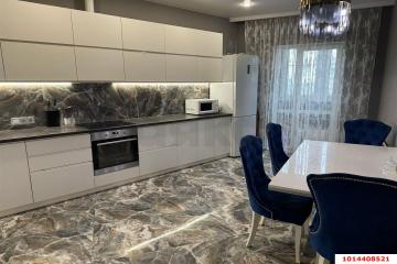 Фото №1: 2-комнатная квартира 92 м² - Краснодар, мкр. Черёмушки, ул. Вишняковой, 1/23к2