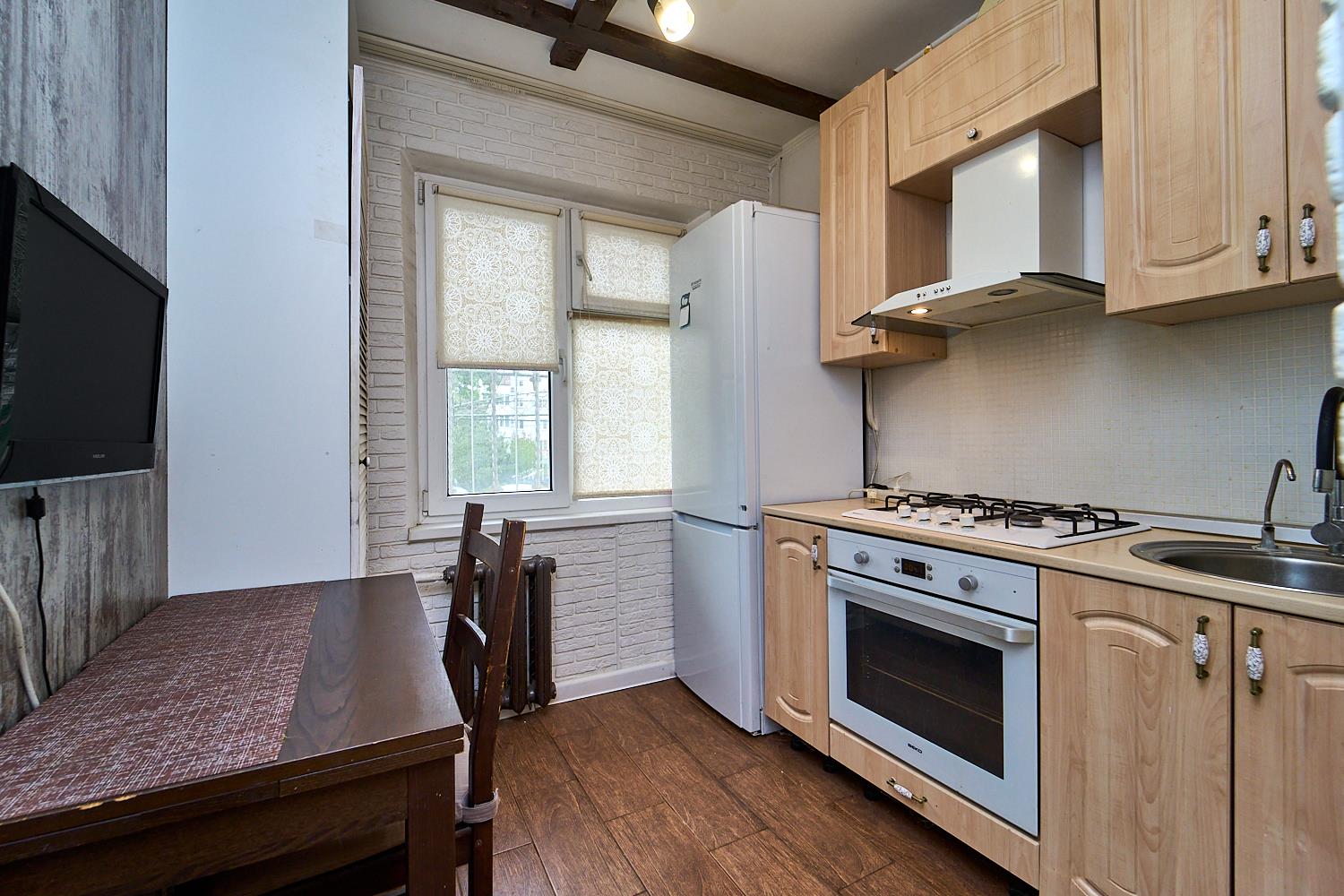 Фото №10: 3-комнатная квартира 51 м² - Краснодар, Карасунский внутригородской округ, мкр. Комсомольский, ул. Симферопольская, 34