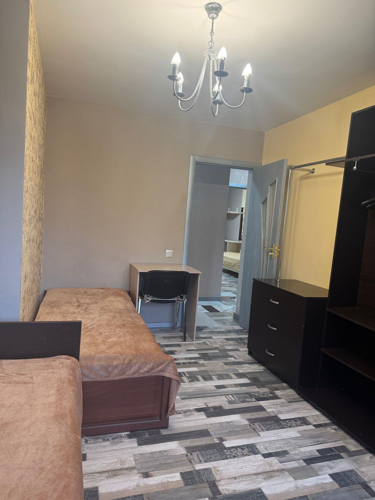 Фото №3: 3-комнатная квартира 57 м² - Краснодар, Центральный внутригородской округ, мкр. Черёмушки, ул. Айвазовского, 108