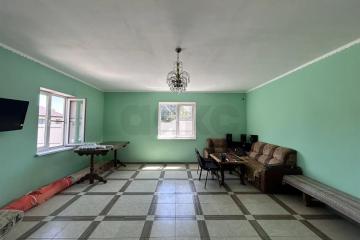 Фото №1: Дом <span class="whitespace-nowrap">160 м²</span> <span class="whitespace-nowrap">+ 6 сот.</span>, <span class="whitespace-nowrap">2 эт.</span> - Елизаветинская, мкр. СНТ Голубая Нива, ул. Розовая