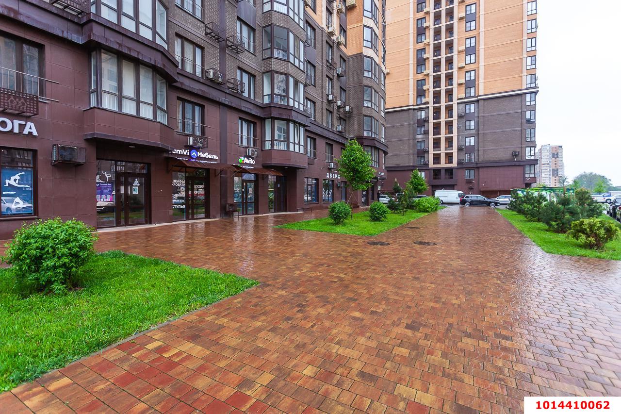 Фото №2: Торговое помещение 61 м² - Краснодар, Достояние, ул. Григория Булгакова, 6