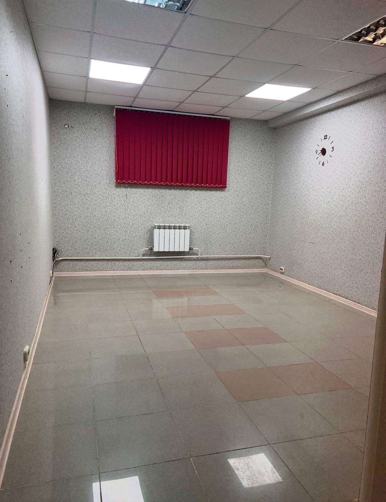 Фото №2: Коммерция 19 м² - Краснодар, Прикубанский внутригородской округ, мкр. Завод Измерительных Приборов, ул. имени 40-летия Победы, 31