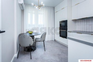 Фото №4: 2-комнатная квартира 57 м² - Краснодар, мкр. жилой комплекс Сказка Град, ул. имени В.Н. Мачуги, 166А