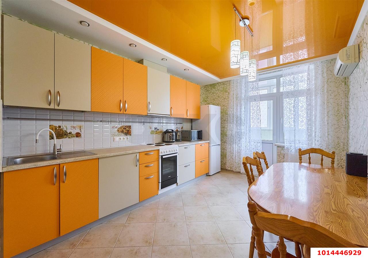 Фото №1: 2-комнатная квартира 65 м² - Краснодар, жилой комплекс Севастопольский, ул. Восточно-Кругликовская, 18/1