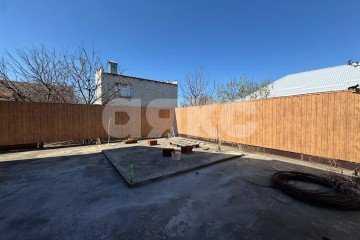 Фото №4: Дом 227 м² - Майкоп, ул. Привокзальная площадь