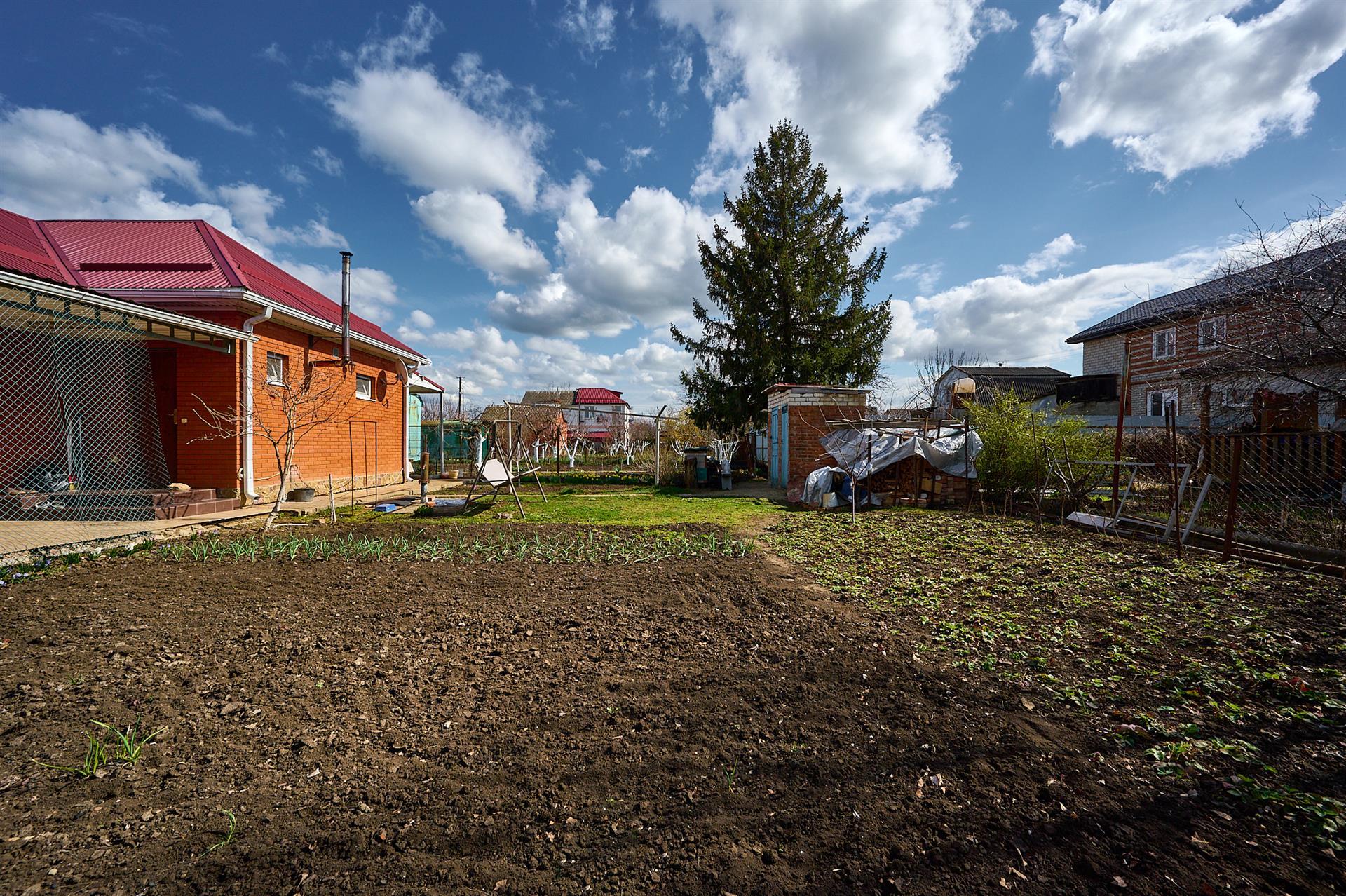 Фото №4: Дом 64 м² + 4 сот. - Октябрьский, Прикубанский внутригородской округ, ст Тополь, ул. Грушевая, 43