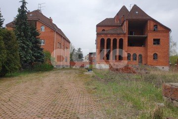 Фото №1: Дом 779 м² - Вялки, аллея Цветочная