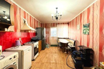 Фото №1: 3-комнатная квартира 62 м² - Стрелка, ул. Советская, 45