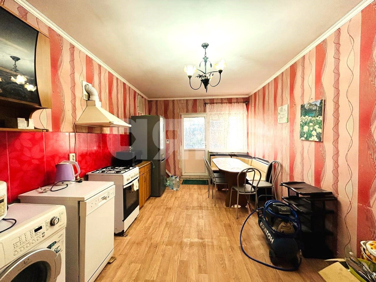 Фото №1: 3-комнатная квартира 62 м² - Стрелка, ул. Советская, 45