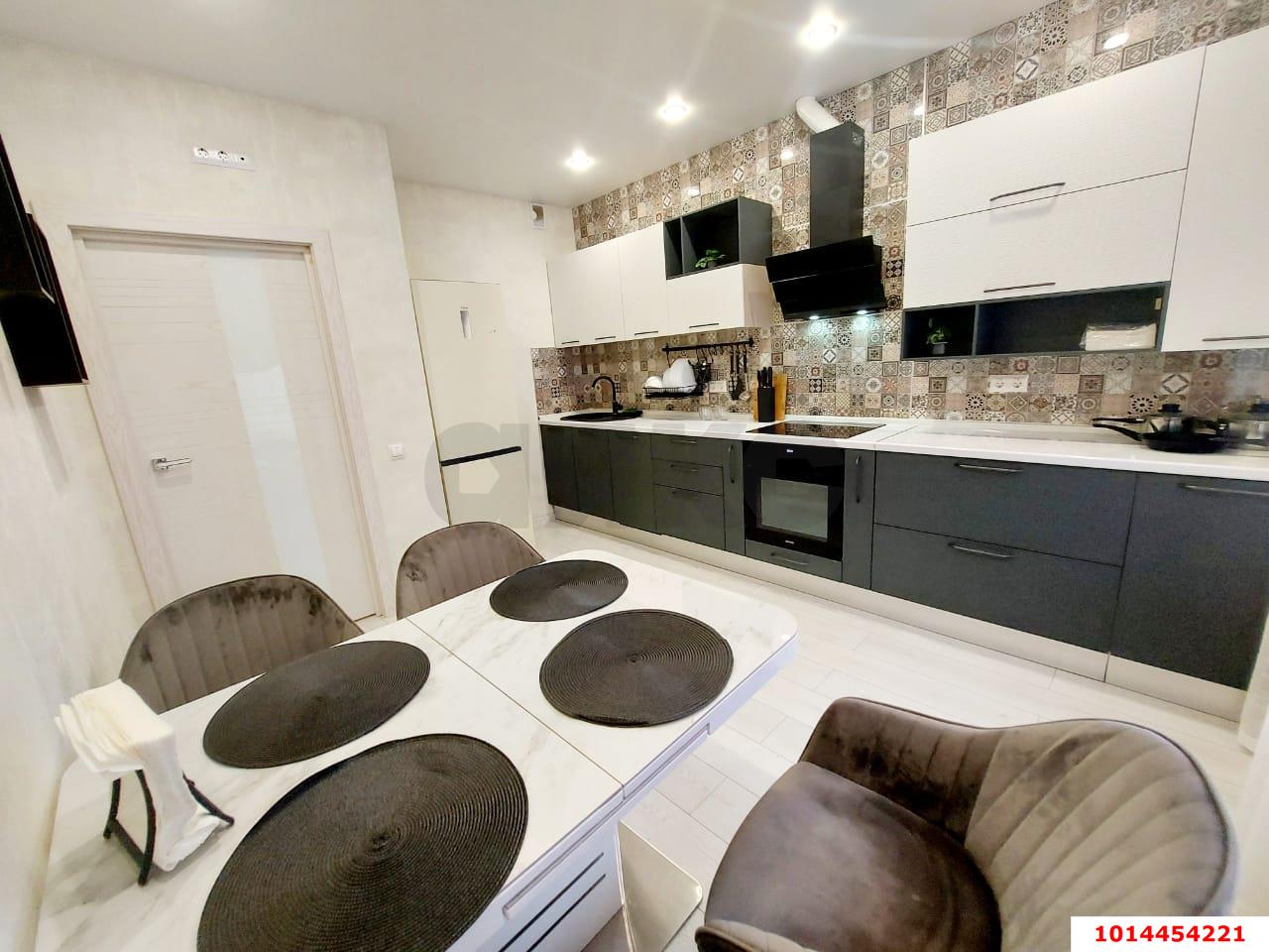 Фото №2: 2-комнатная квартира 61 м² - Краснодар, жилой комплекс Керченский, ул. им. Героя Сарабеева В.И., 5к1