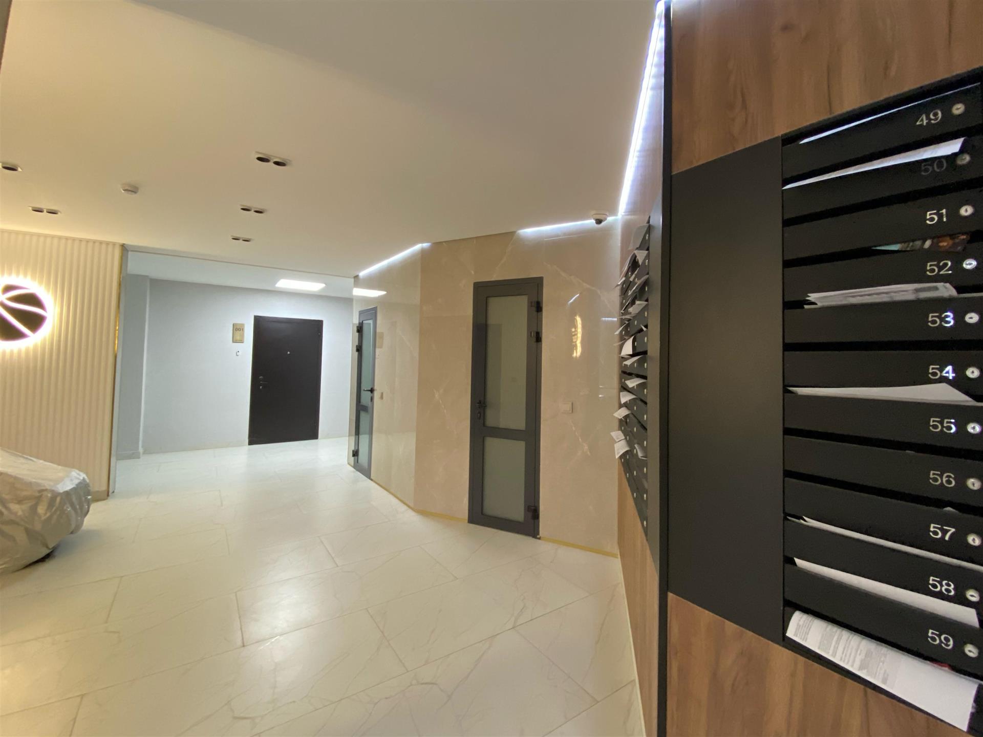 Фото №2: 2-комнатная квартира 80 м² - Краснодар, Прикубанский внутригородской округ, мкр. 2-я Площадка, ул. Ветеранов, 85к5