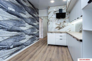 Фото №1: 2-комнатная квартира 55 м² - Российский, мкр. Прикубанский внутригородской округ, ул. Тепличная