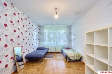 Фото №1: 3-комнатная квартира 65 м² - Краснодар, мкр. Черёмушки, ул. Старокубанская, 120
