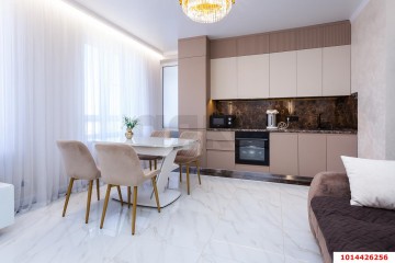 Фото №1: 2-комнатная квартира 60 м² - Краснодар, мкр. Любимово, 18