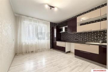 Фото №1: 1-комнатная квартира 45 м² - Краснодар, мкр. Почтовый, ул. Артезианская, 20