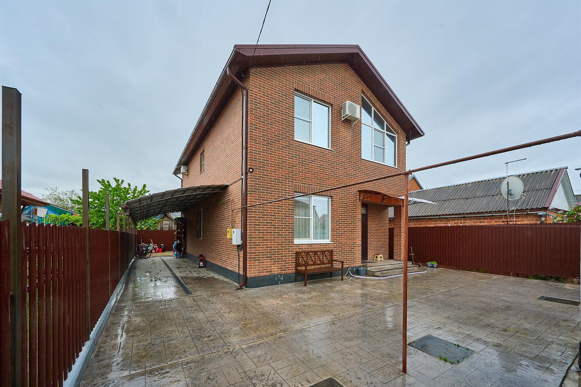 Фото №1: Дом 151 м² + 3.24 сот. - Краснодар, Карасунский внутригородской округ, мкр. Камвольно-суконный Комбинат, пр-д 1-й Станочный, 12