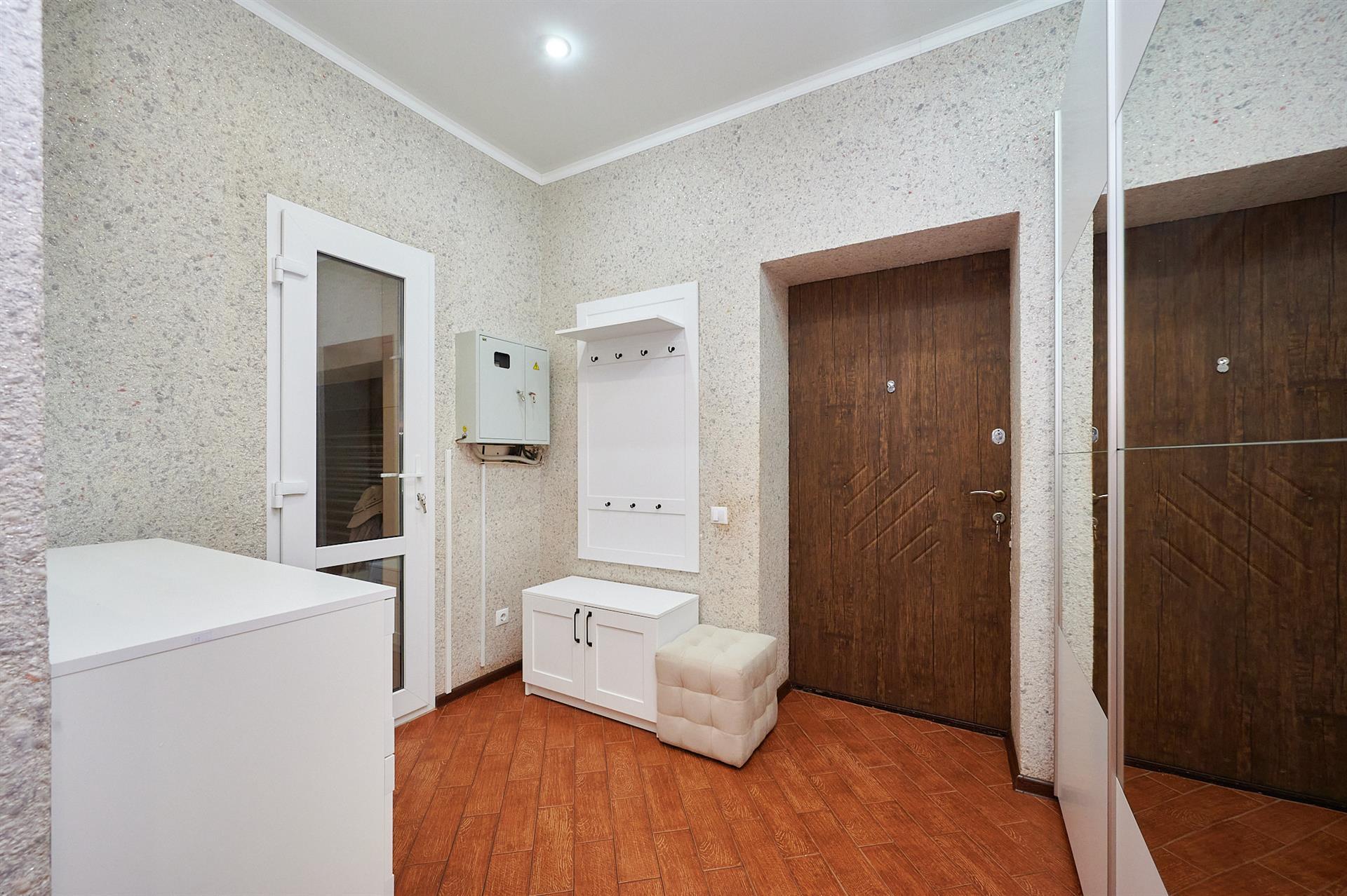 Фото №8: Дом 272 м² + 8 сот. - Краснодар, Прикубанский внутригородской округ, Калинино, мкр. Завод Радиоизмерительных Приборов, пер. Алуштинский, 7