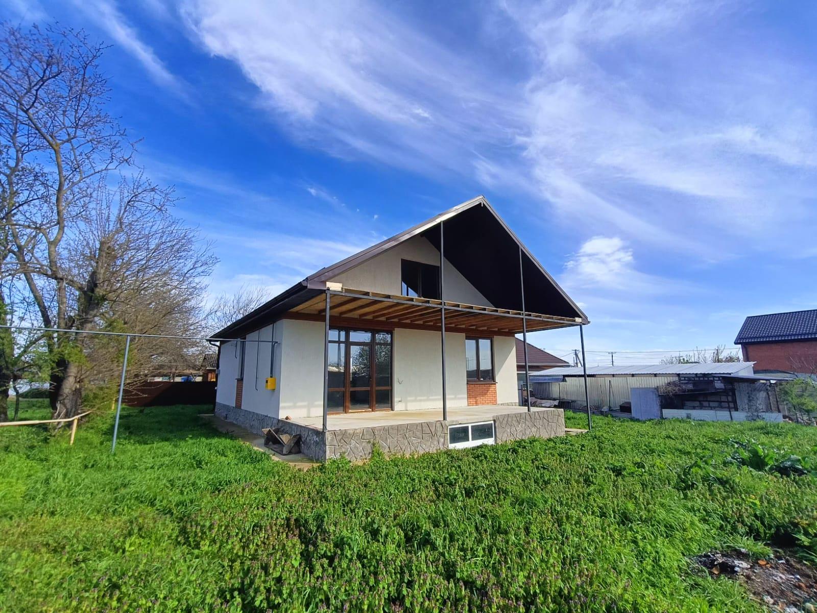 Фото №2: Дом 138 м² + 6 сот. - Пластуновская, ул. Кубанская, 33