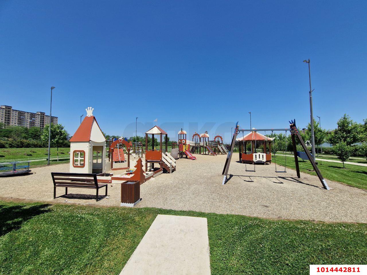 Фото №3: Земельный участок 5.58 сот. - Краснодар, Прикубанский внутригородской округ, коттеджный  Николино Парк 2, п. коттеджный  Николино Парк, ул. Василия Некрасова, 18