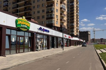 Фото №2: Торговое помещение 83 м² - Краснодар, мкр. жилой комплекс Ракурс, ул. имени Героя Ростовского, 8сБ